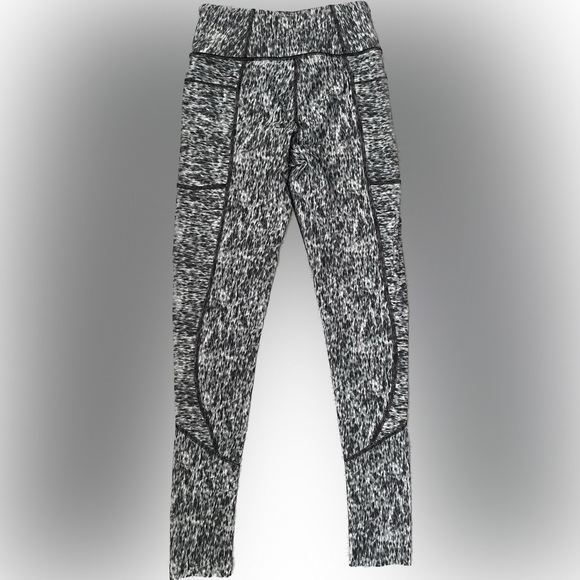 Vs Total Knockout Leggings - Picture 2 of 3